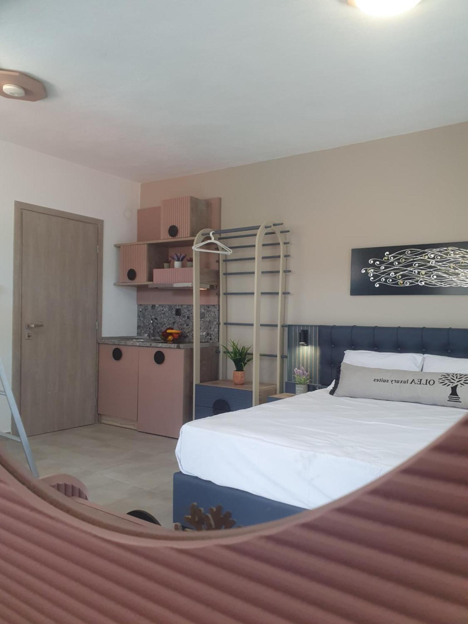 Olea Luxury Suites Ασπροβάλτα Εξωτερικό φωτογραφία