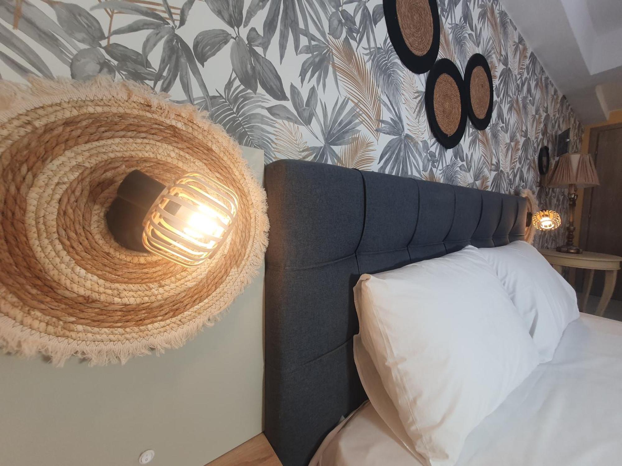 Olea Luxury Suites Ασπροβάλτα Εξωτερικό φωτογραφία